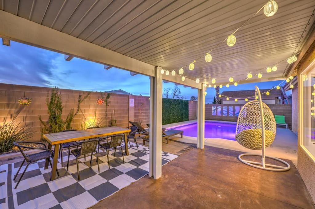 Villa Sunset Swim - Modern Vegas Heated Pool Retreat Henderson Exterior foto