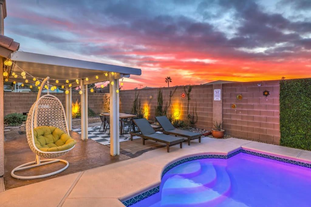 Villa Sunset Swim - Modern Vegas Heated Pool Retreat Henderson Exterior foto